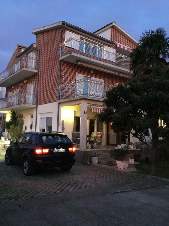 Apartments More Пироваць Екстер'єр фото